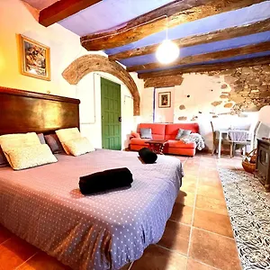 Estudio En Masia Mon , Anglès Espagne