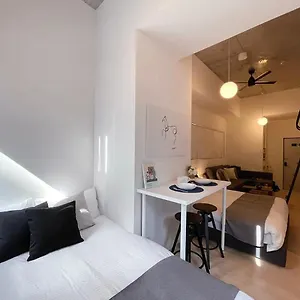  アパート Bhotel Nekoyard - Loft Close To Peace Park & Sights 日本